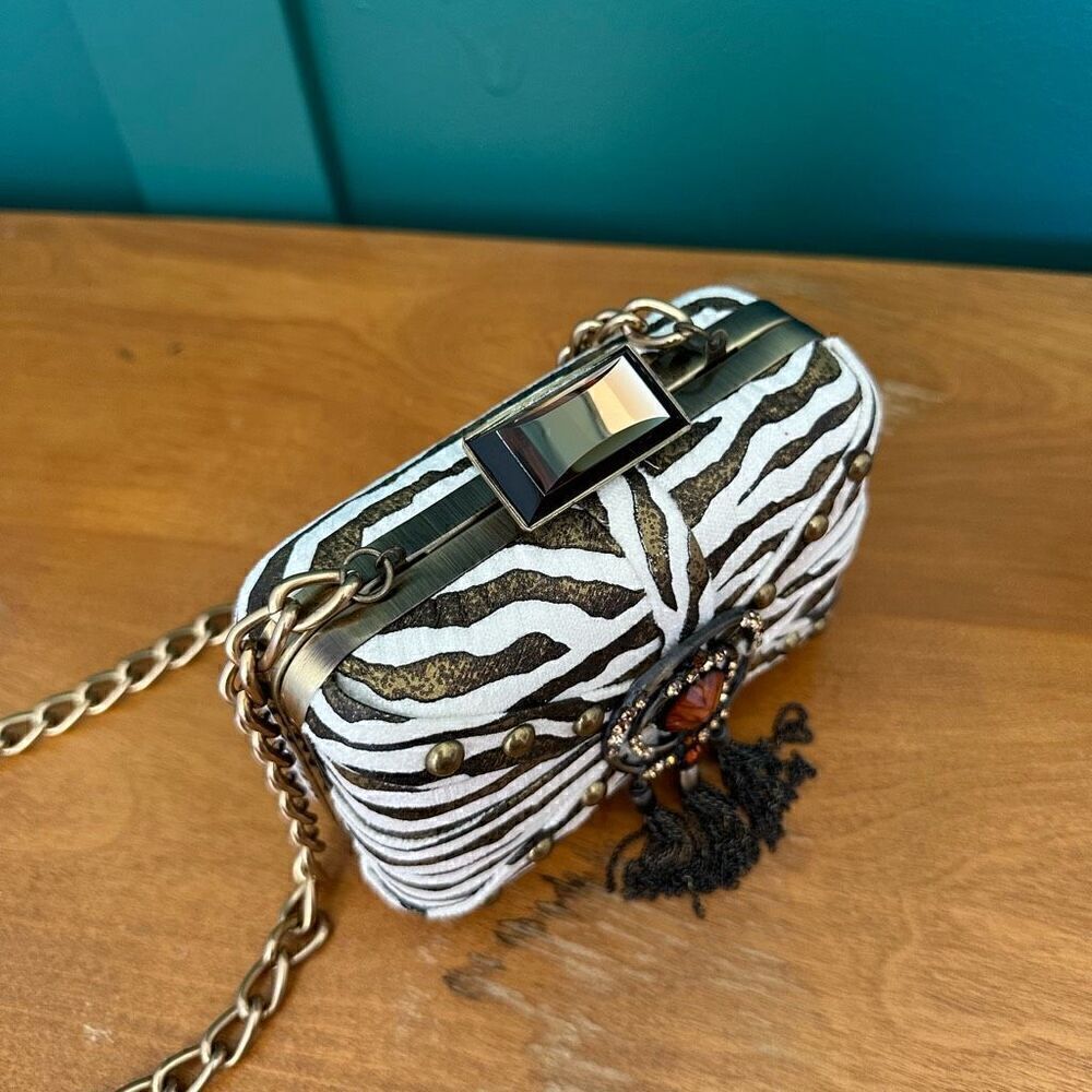 Mary Frances Aria Bronze Zebra Printed Tassel Versatile Shoulder Clutch Bag - Picture 5 of 14